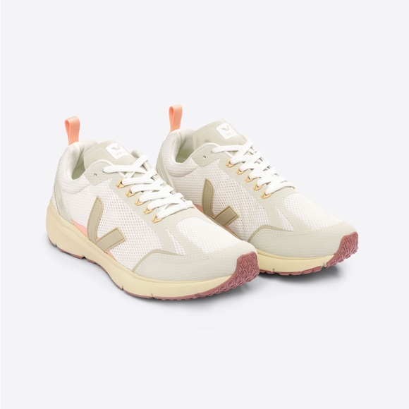 VEJA - Condor 2 Alveomesh Sneaker - Color: Gravel/Almond Size: 40.5 - NEW - Picture 4 of 7
